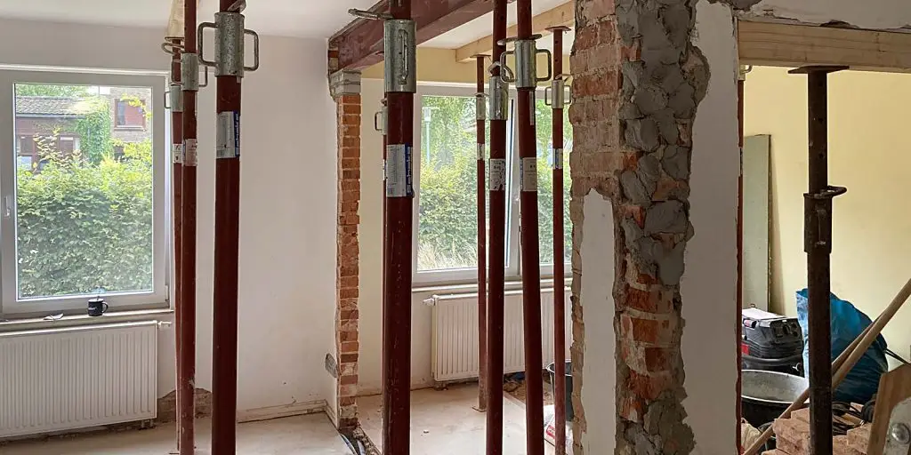 Rückbau zählt zu den vorrangigen Leistungen bevor die Sanierung beginnt